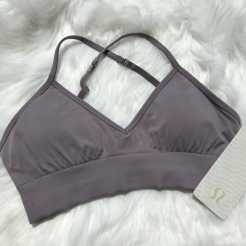 NWT LULULEMON AWAKENING BRA lavender grey w pads - Picture 2 of 8